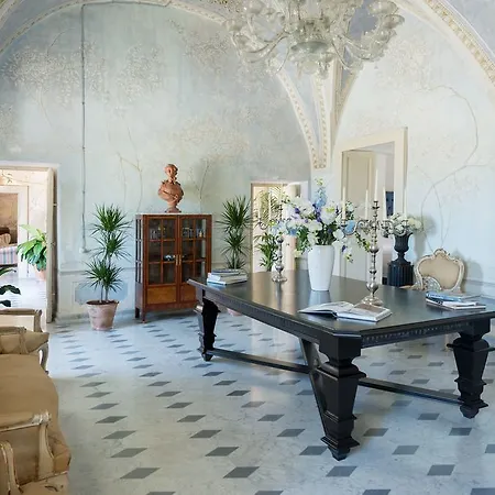 Tenuta Mose Charming House&relais * גאליפולי